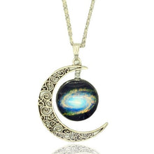 Load image into Gallery viewer, Life Tree Necklace Vintage