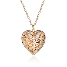 Load image into Gallery viewer, Heart Necklaces